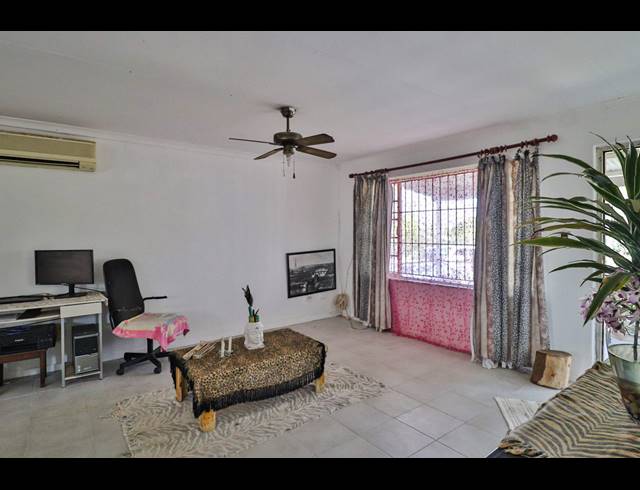3 BEDROOM SECTIONAL TITLE FOR SALE IN LINCOLN MEADE